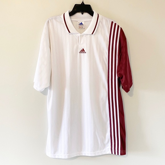 collared soccer jersey